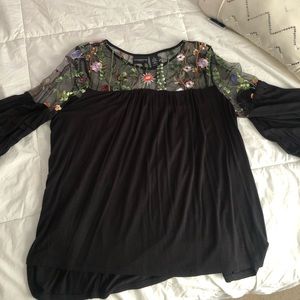 NEVER WORN BLOUSE